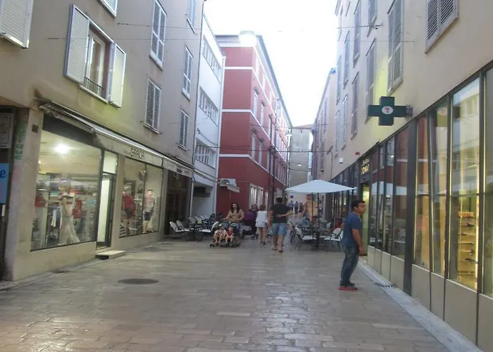 ゲストハウス Marija